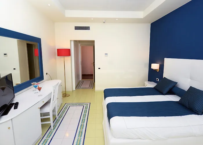 מלון Atlantic Palace (adults Only) 4*